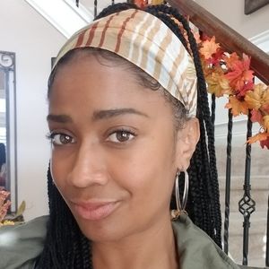 Meet your Posher, Kay